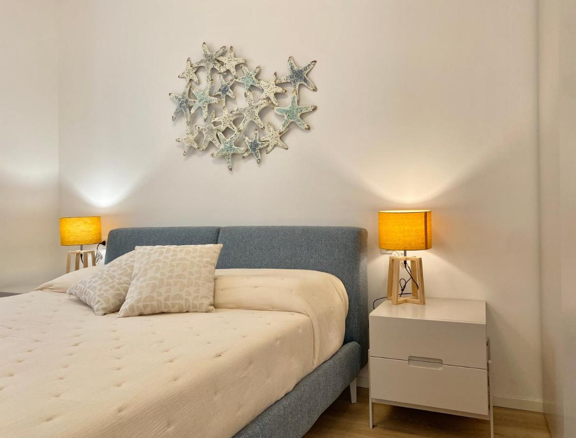 Ferienwohnung Casaviva-Stylish Trilo With Ac-Shared Pool-Parking Genua Exterior foto