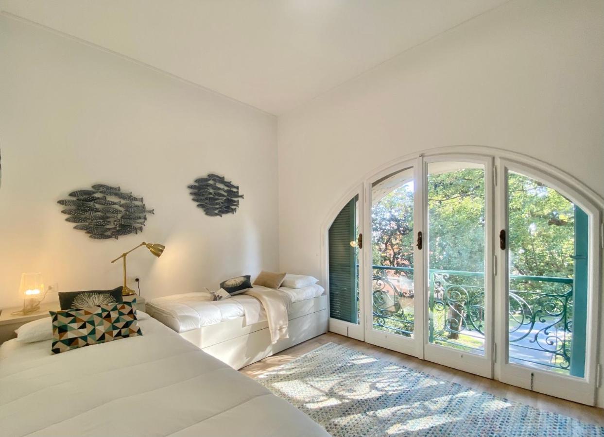 Ferienwohnung Casaviva-Stylish Trilo With Ac-Shared Pool-Parking Genua Exterior foto